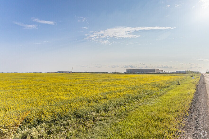 65 Ave, Leduc, AB for sale - Building Photo - Image 2 of 3