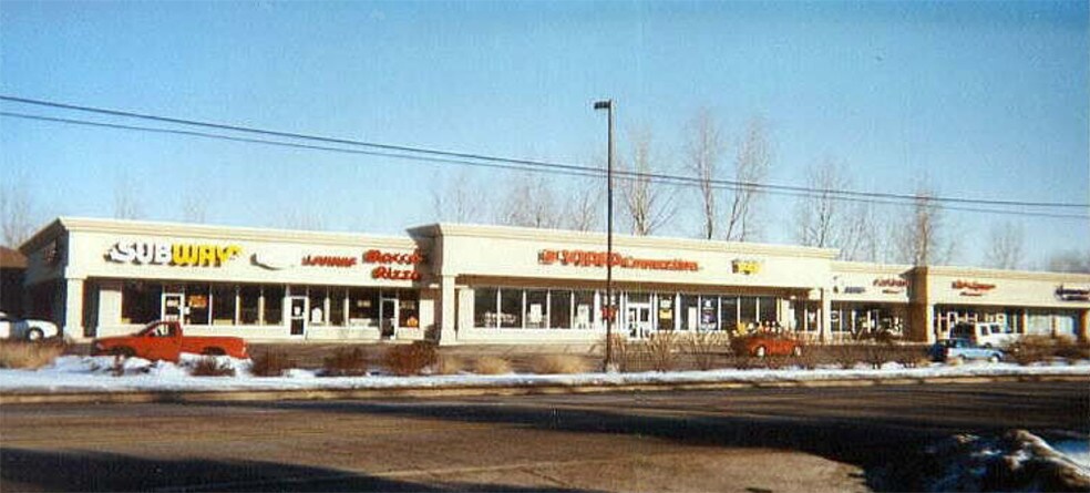 7400 Lewis Ave, Temperance, MI à louer - Photo du bâtiment - Image 1 de 1