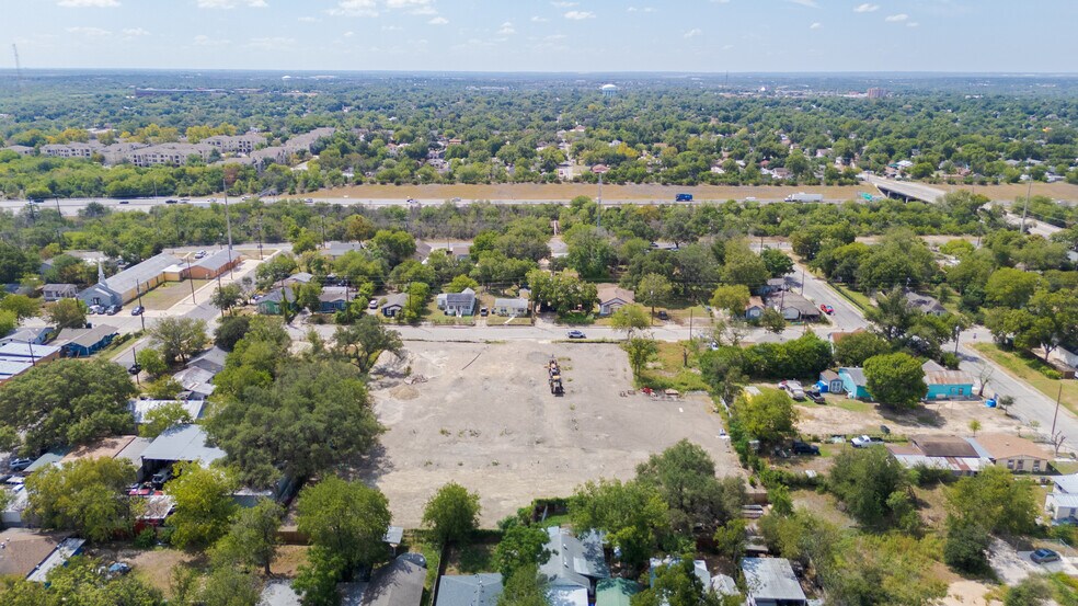 1349 Essex st, San Antonio, TX for sale - Building Photo - Image 3 of 4