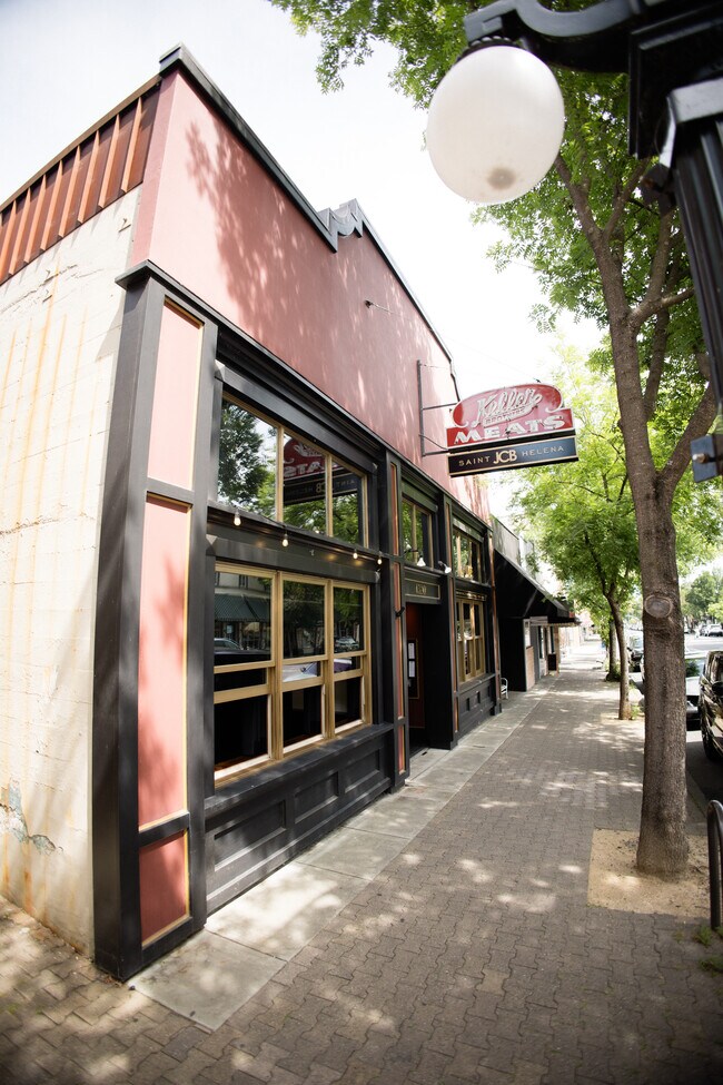 Plus de détails pour 1320 Main St, Saint Helena, CA - Commerce de détail à louer