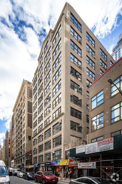 146 W 29th St, New York, NY for lease - Building Photo - Image 3 of 9