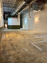 364 Maine Mall Rd, South Portland, ME à louer Photo intérieure- Image 2 de 3