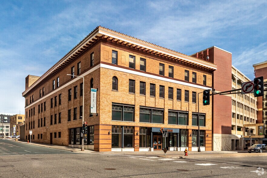 81 7th St E, Saint Paul, MN à louer - Photo du bâtiment - Image 1 de 19