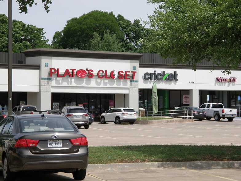 5904-5950 S Cooper St, Arlington, TX for lease - Building Photo - Image 3 of 4