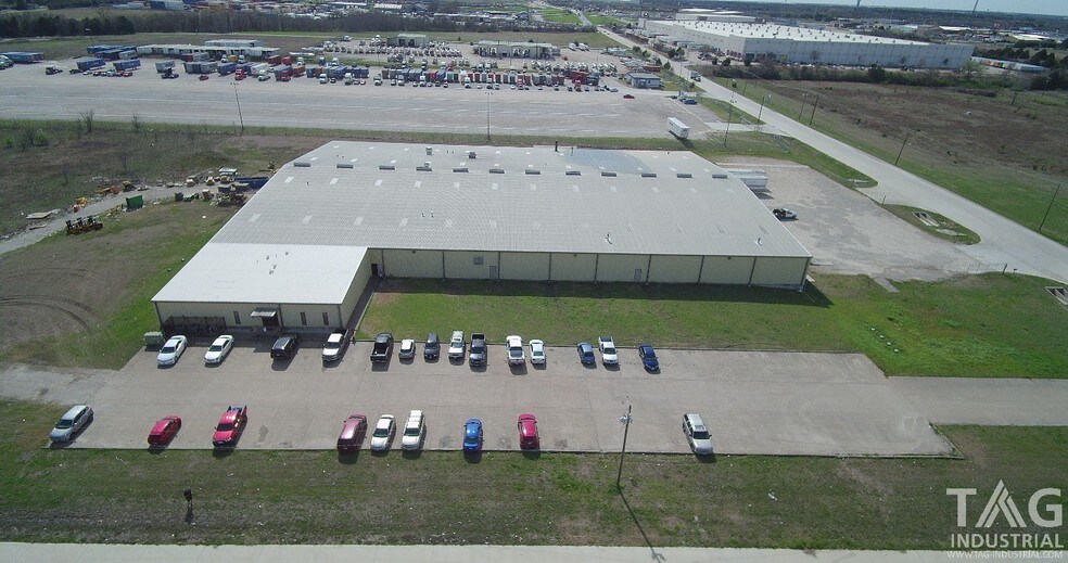 1520 E Wintergreen Rd, Hutchins, TX à vendre - Aérien - Image 2 de 4