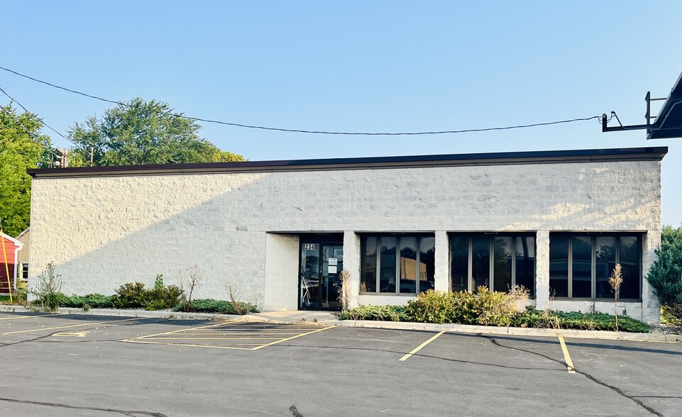 234 W Northland Ave, Appleton, WI for sale - Building Photo - Image 3 of 3