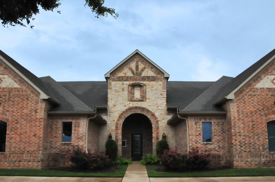 3419 Cross Timbers Rd, Flower Mound, TX à vendre - Photo du bâtiment - Image 1 de 1