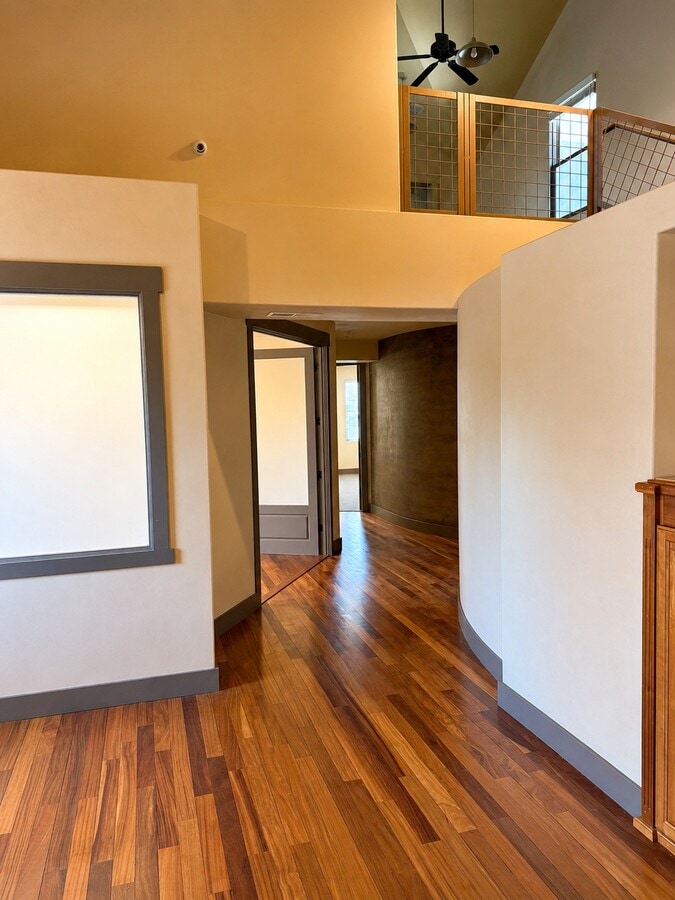 1030 Seminary St, Napa, CA 94559 - Unit C - - Interior Photo - Image 2 of 10