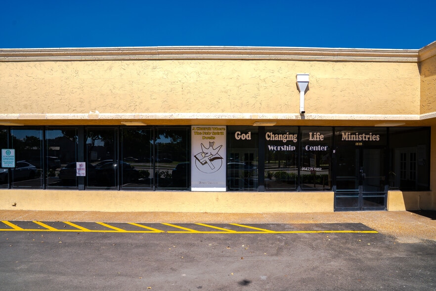 159-199 W Hillsboro Blvd, Deerfield Beach, FL for lease - Building Photo - Image 3 of 20