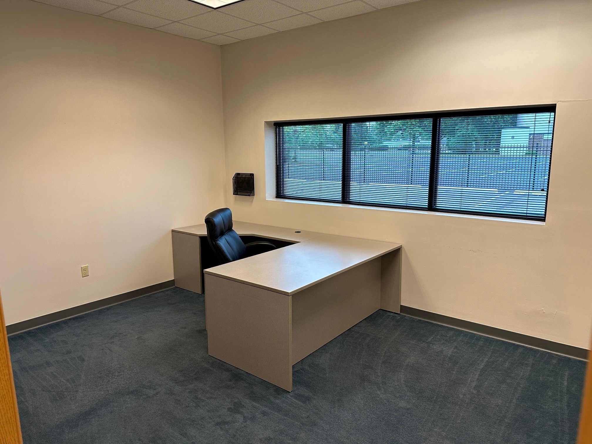 5721-5737 Bigger Rd, Dayton, OH à louer Photo intérieure- Image 1 de 10