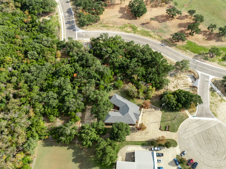 625 Kennedy Ct, Belton, TX for sale - Building Photo - Image 2 of 30