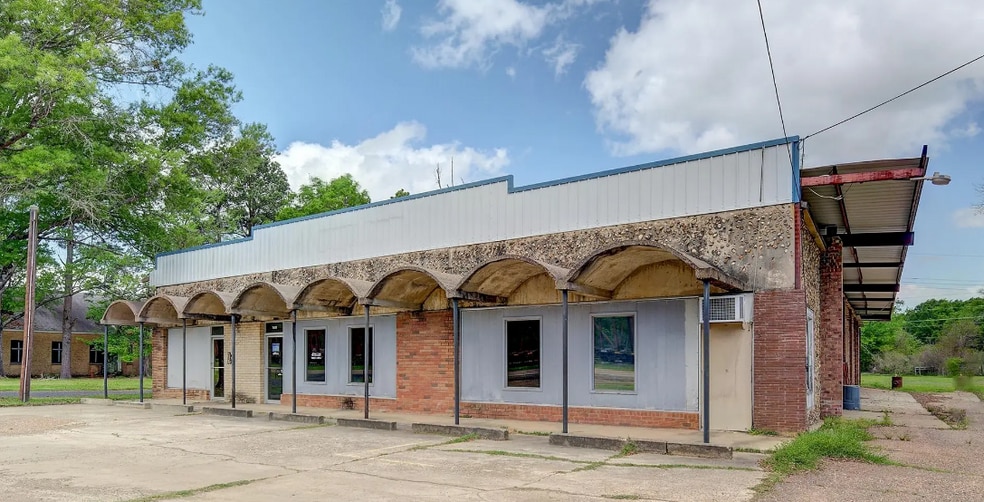 1605 E Avenue A, Hooks, TX for sale - Building Photo - Image 2 of 30