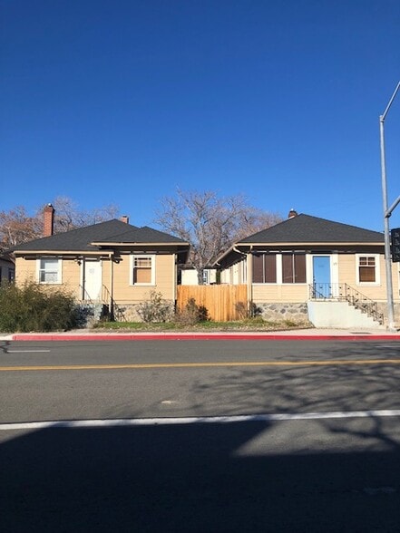 325-331 E Liberty St, Reno, NV à vendre - Photo du bâtiment - Image 1 de 8