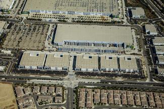 Goodman Commerce Center Eastvale - Services immobiliers commerciaux