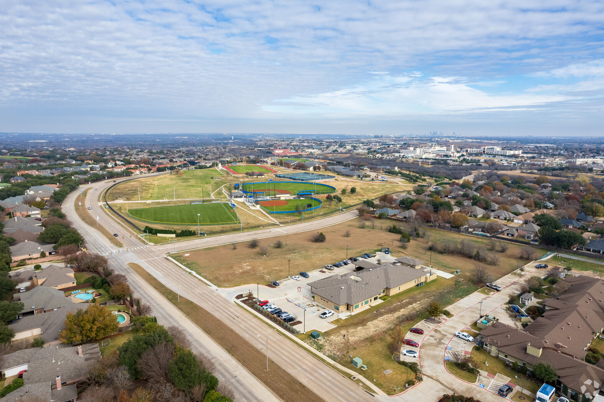 6989 Bryant Irvin Rd, Fort Worth, TX à vendre Photo principale- Image 1 de 1