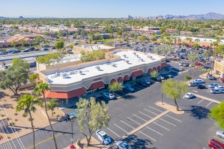 Plus de détails pour 3115-3223 S McClintock Dr, Tempe, AZ - Commerce de détail à louer