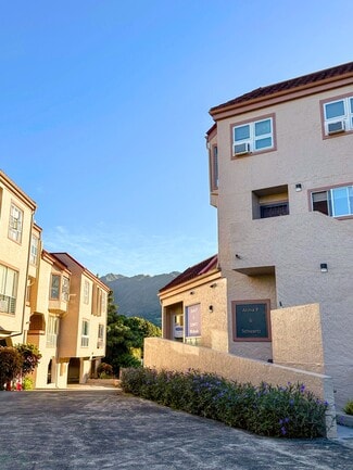 More details for 2830 Kaonawai Pl, Honolulu, HI - Office for Sale