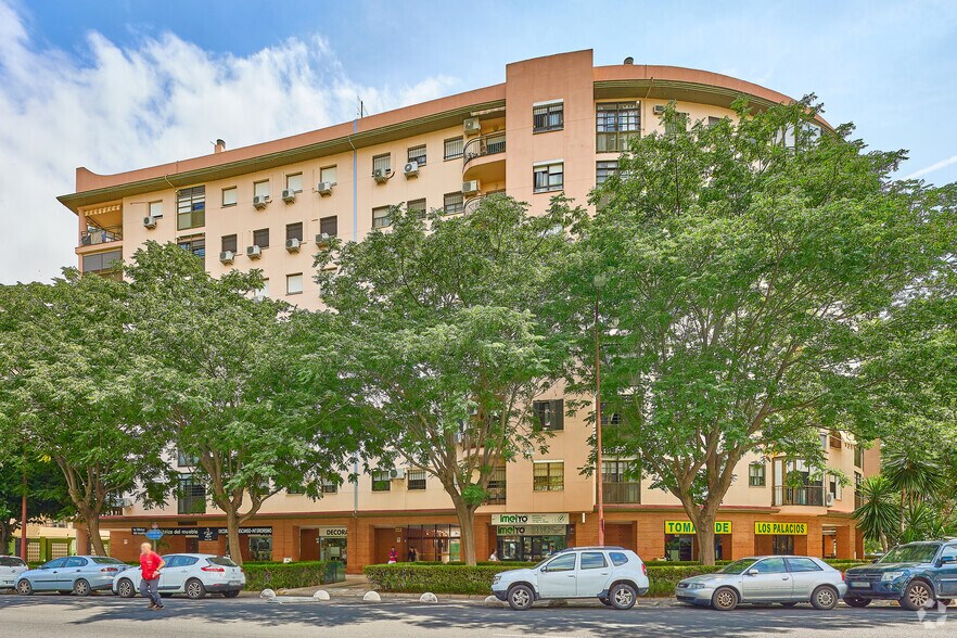 Avenida de las Ciencias, 10, SEVILLA, Sevilla à vendre - Photo du bâtiment - Image 2 de 2