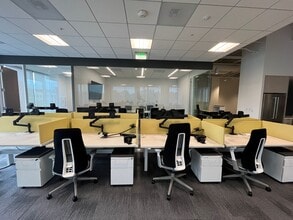 18565-18575 Jamboree Rd, Irvine, CA à louer Photo intérieure- Image 1 de 13