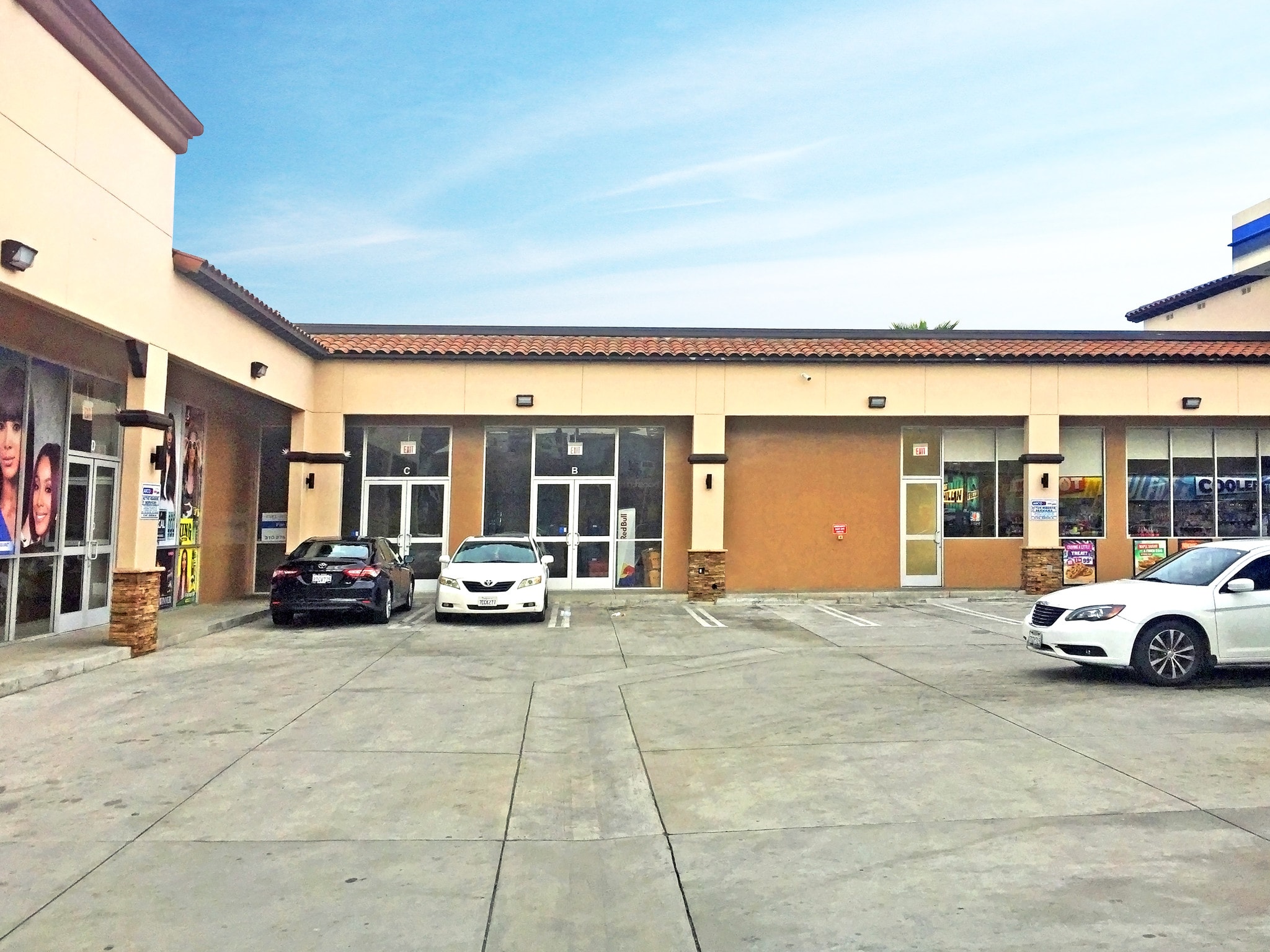 3411 W Florence Ave, Los Angeles, CA for lease Primary Photo- Image 1 of 3