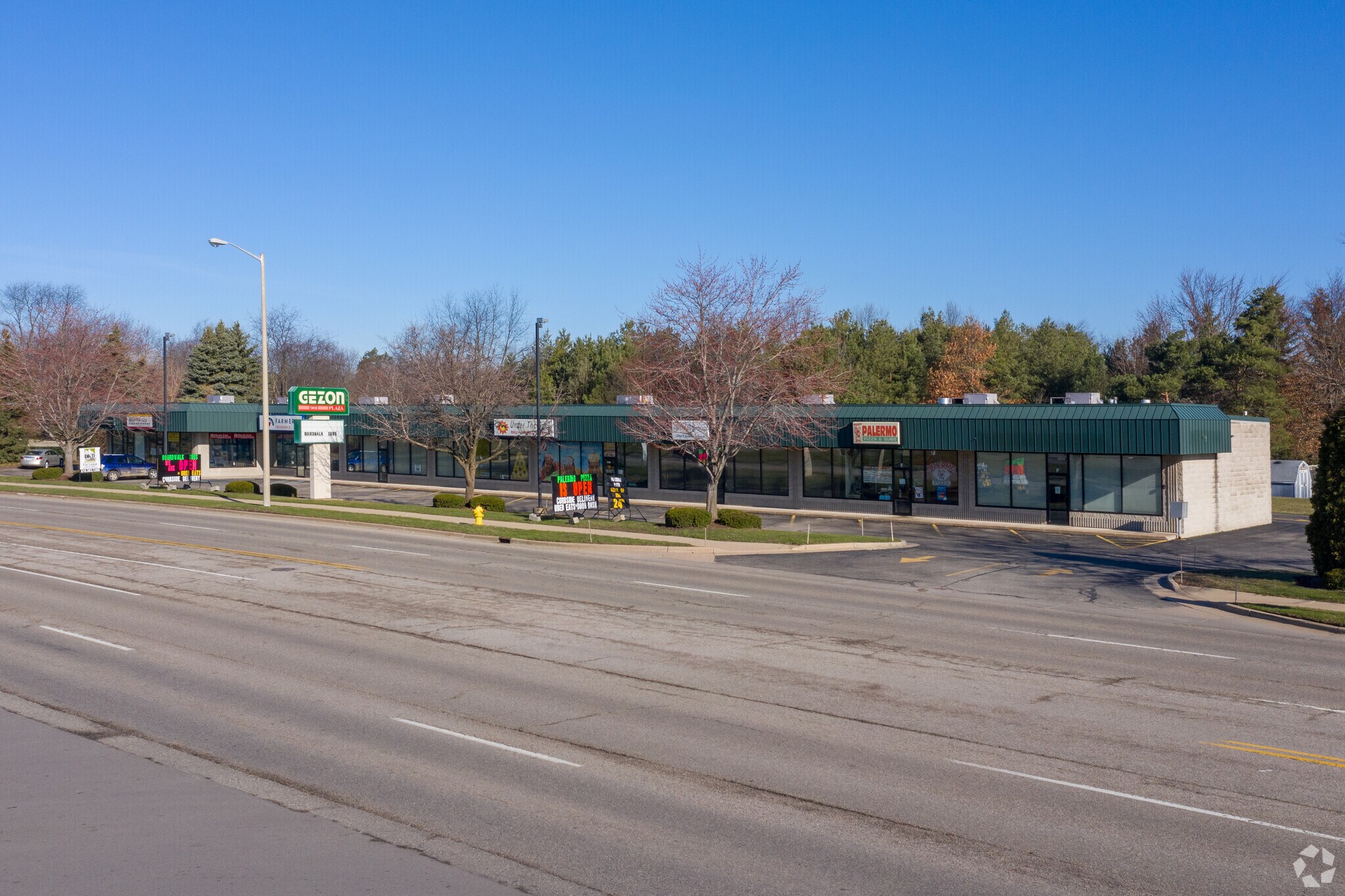 901 Gezon Pky SW, Wyoming, MI for lease Primary Photo- Image 1 of 4