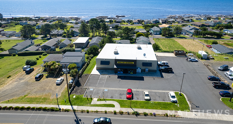 935 N Hwy 101, Yachats, OR à vendre - Photo du bâtiment - Image 1 de 1