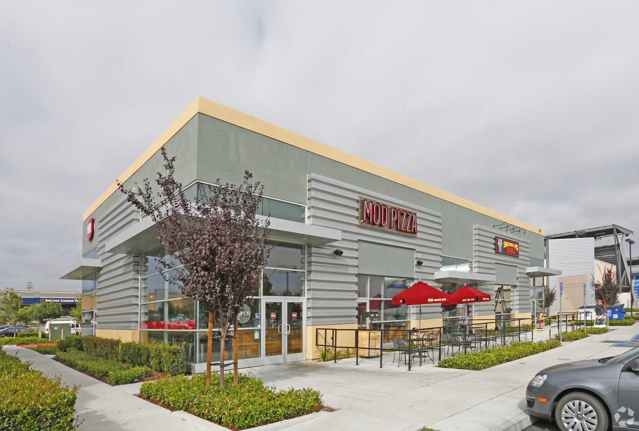 1115 Coleman Ave, San Jose, CA à louer Photo principale- Image 1 de 6