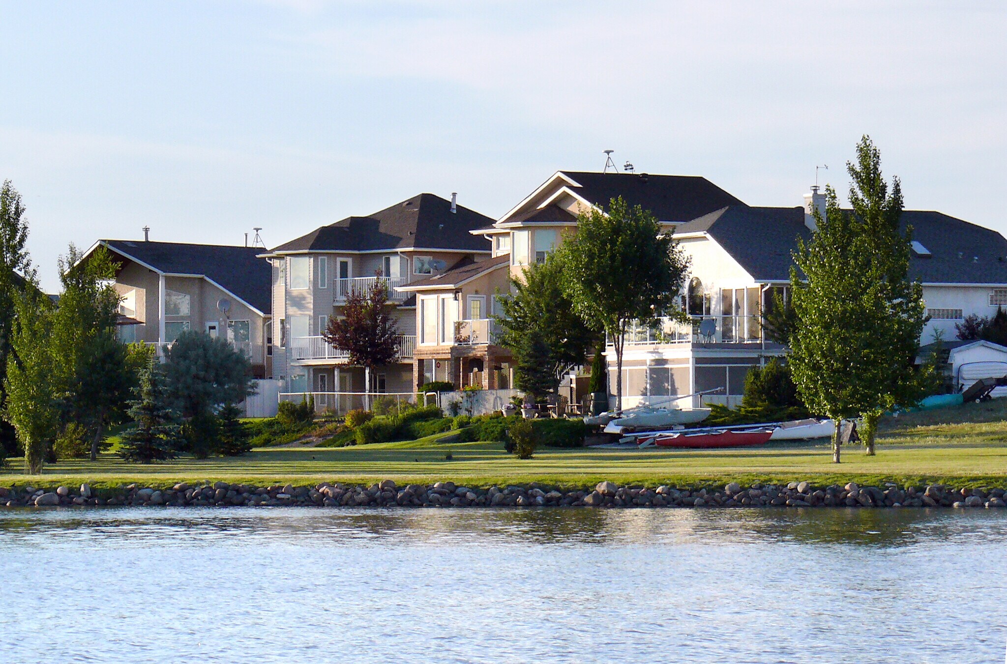 51 Kingfisher Bay, Newell County No 4, AB for sale Building Photo- Image 1 of 1