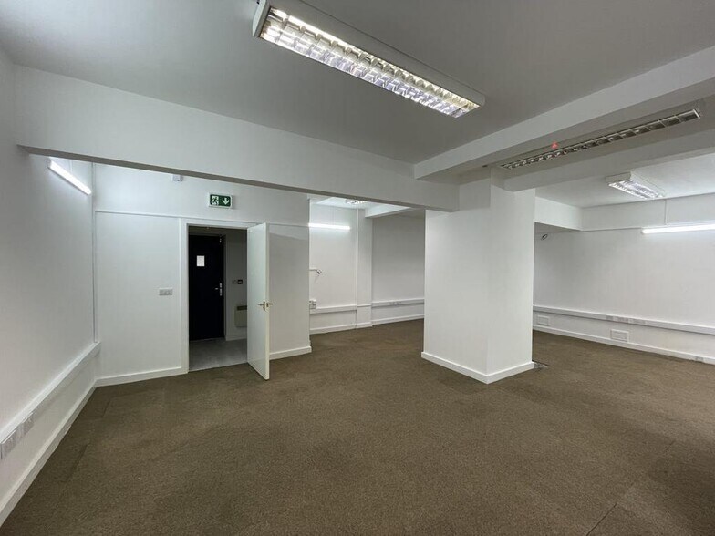 4 William Clowes St, Stoke On Trent à louer - Photo intérieure - Image 2 de 7