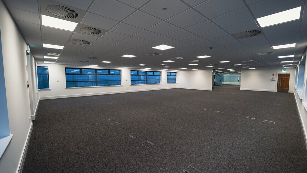 6 Westpoint Business Park, Westhill à louer - Photo du bâtiment - Image 3 de 12
