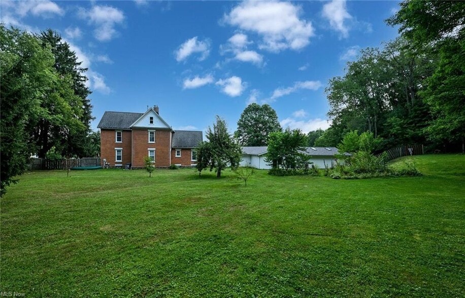 751 Earl Rd NW, Massillon, OH for sale - Building Photo - Image 3 of 12