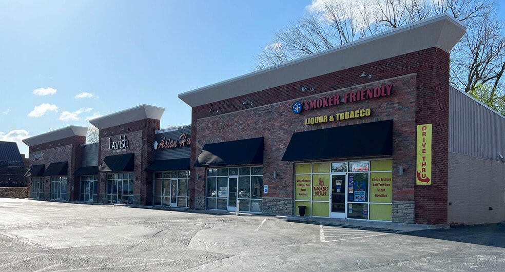 1500 E Sunshine St, Springfield, MO for lease - Building Photo - Image 2 of 7