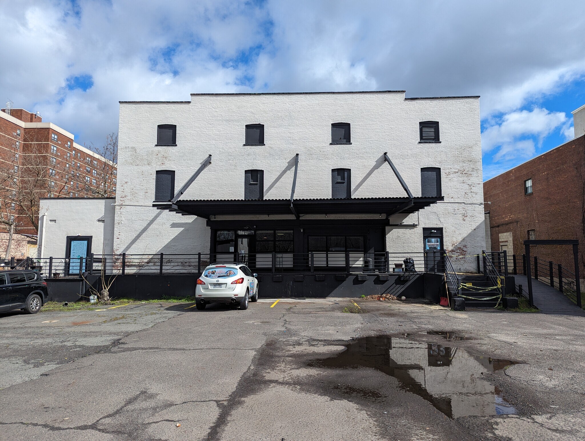39-49 Tucker St, Trenton, NJ à vendre Photo du bâtiment- Image 1 de 4