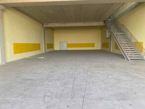 Industrial in San Fernando de Henares, Madrid for lease Interior Photo- Image 1 of 4