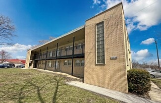 More details for 13729 S Brainard Ave, Chicago, IL - Multifamily for Sale