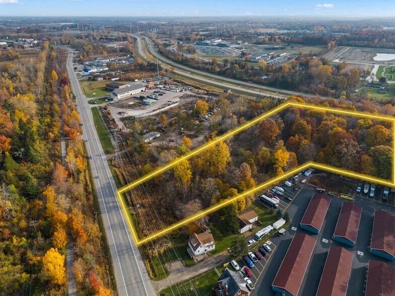 61910-61970 Van Dyke Rd, Washington Twp, MI à vendre - Photo du bâtiment - Image 2 de 4