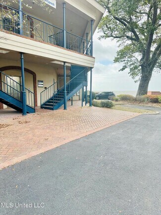 Plus de détails pour 2548 Beach Blvd, Biloxi, MS - Bureau à louer