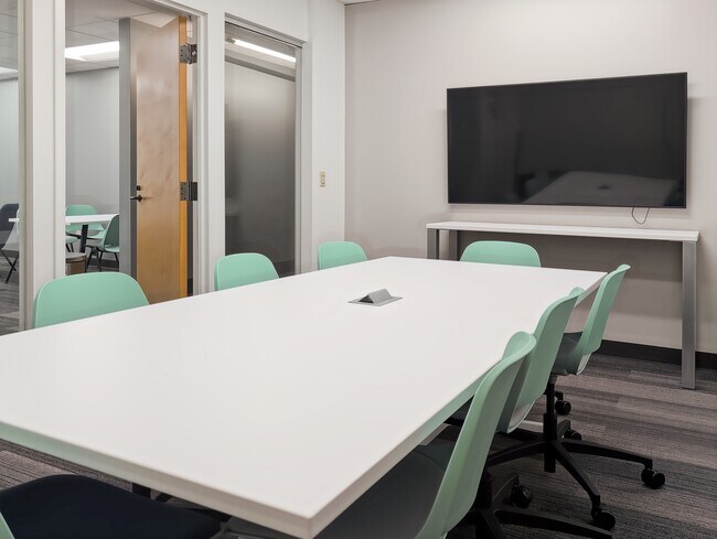 Plus de détails pour 10202 5th Ave NE, Seattle, WA - Coworking à louer