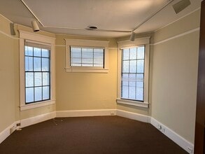 2821-2909 McKinney Ave, Dallas, TX for lease Interior Photo- Image 2 of 2