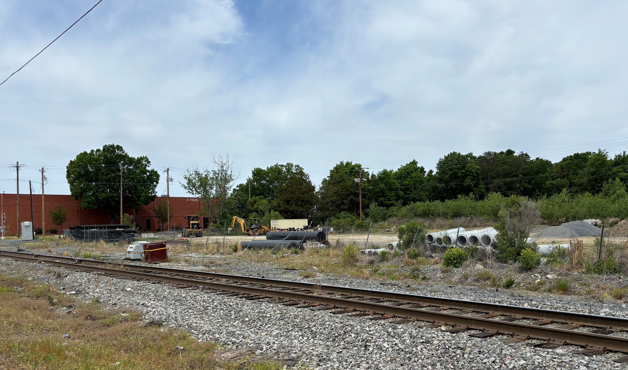 2300 Nevada Blvd, Charlotte, NC for lease Primary Photo- Image 1 of 4