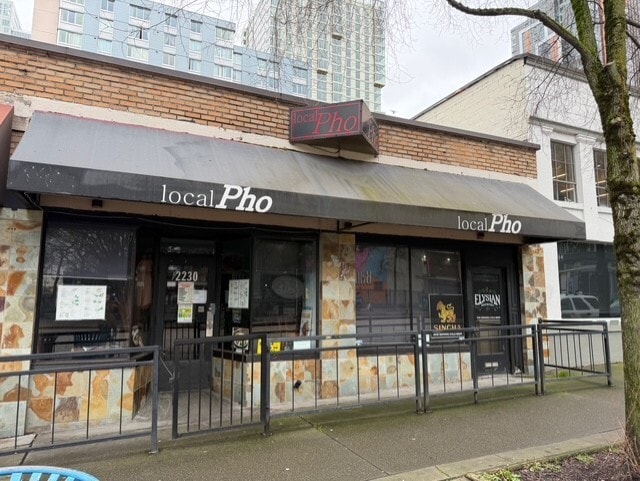 305 Bell St, Seattle, WA for lease - Building Photo - Image 1 of 2
