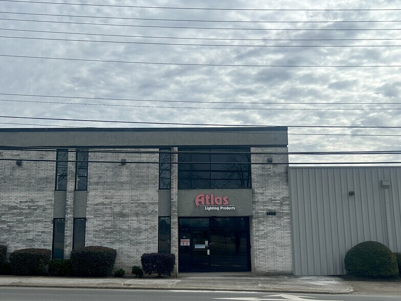 1406 Mebane St, Burlington, NC à louer - Photo du bâtiment - Image 2 de 9