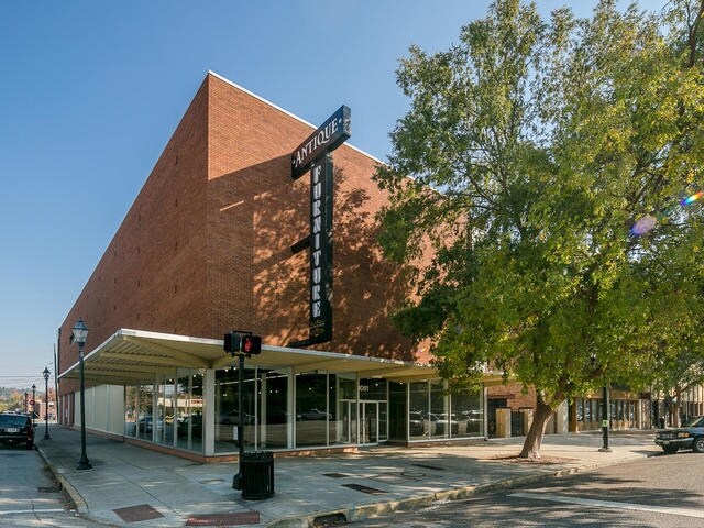 1051 Broad St, Augusta, GA à louer - Photo du bâtiment - Image 2 de 33
