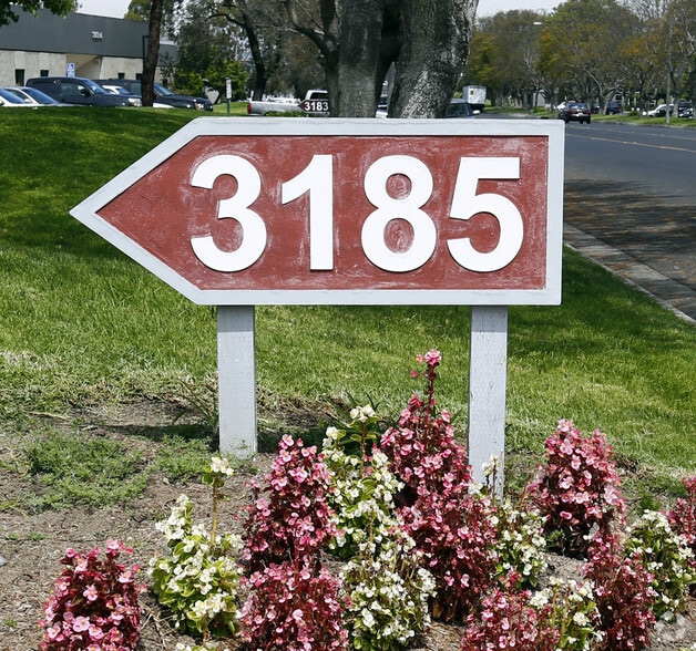 3185 Airway Ave, Costa Mesa, CA for lease - Building Photo - Image 3 of 12