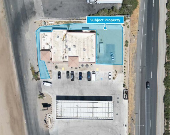1640 Highway 99, Delano, CA à louer - Aérien - Image 3 de 3