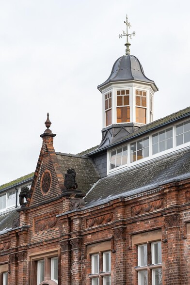 Mill Rd, Cambridge à vendre - Photo du bâtiment - Image 1 de 7