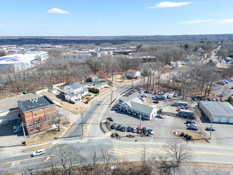900 Pleasant St, Norwood, MA à vendre - Photo du bâtiment - Image 2 de 18
