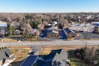 725 W Main St, Jamestown, NC - Aerial  map view