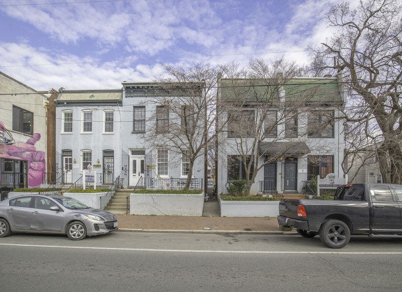 2606-2612 W Cary St, Richmond, VA à vendre - Photo principale - Image 1 de 1