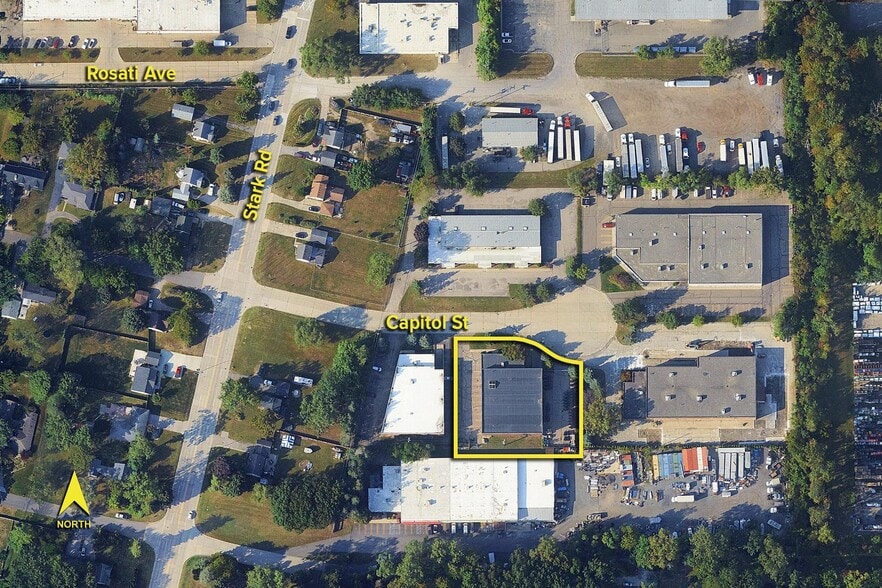 33865 Capitol St, Livonia, MI for lease - Building Photo - Image 2 of 2